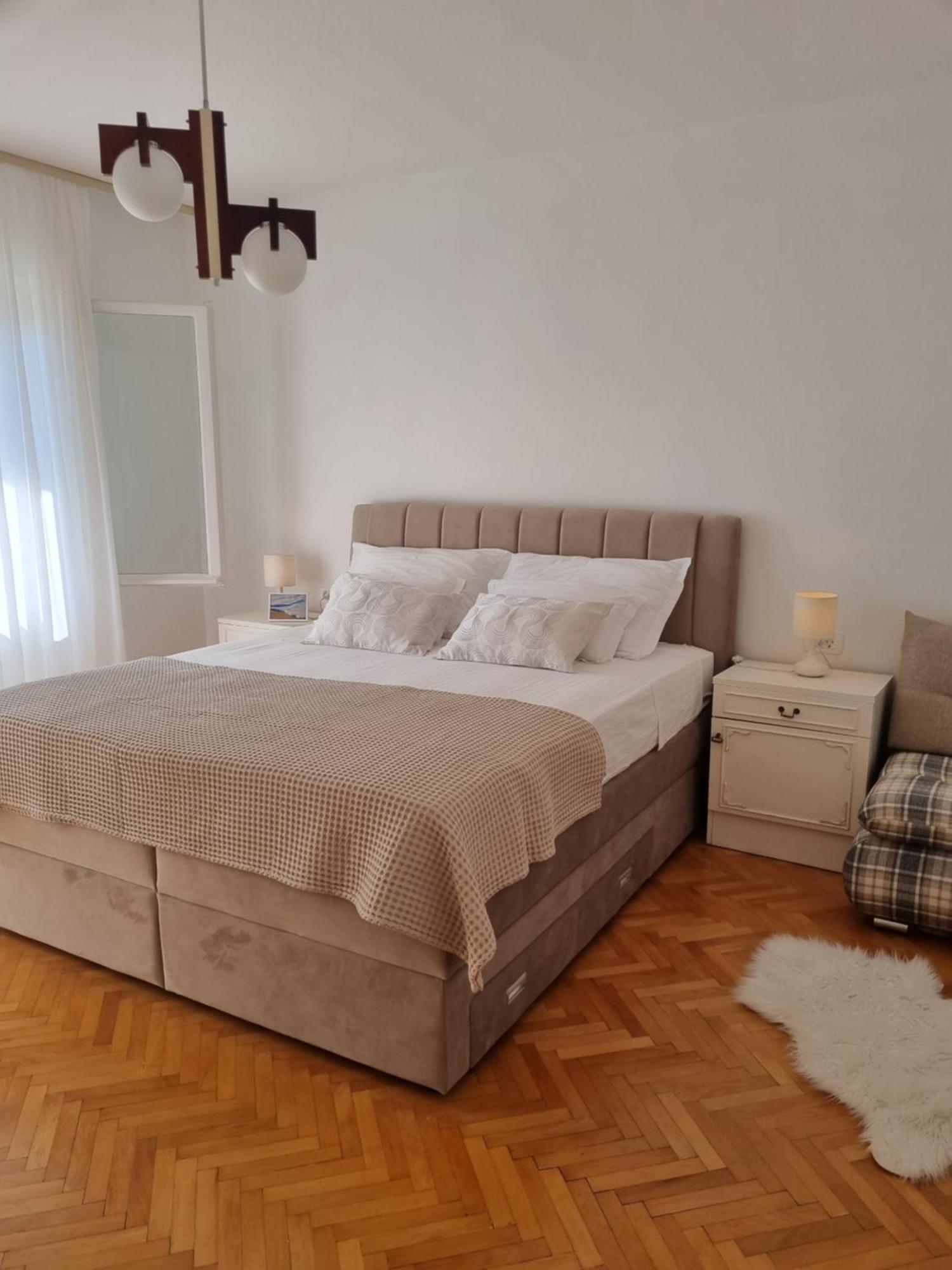 Apartments Ema Near Beach Makarska Camera foto